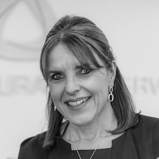 Julia Dunn